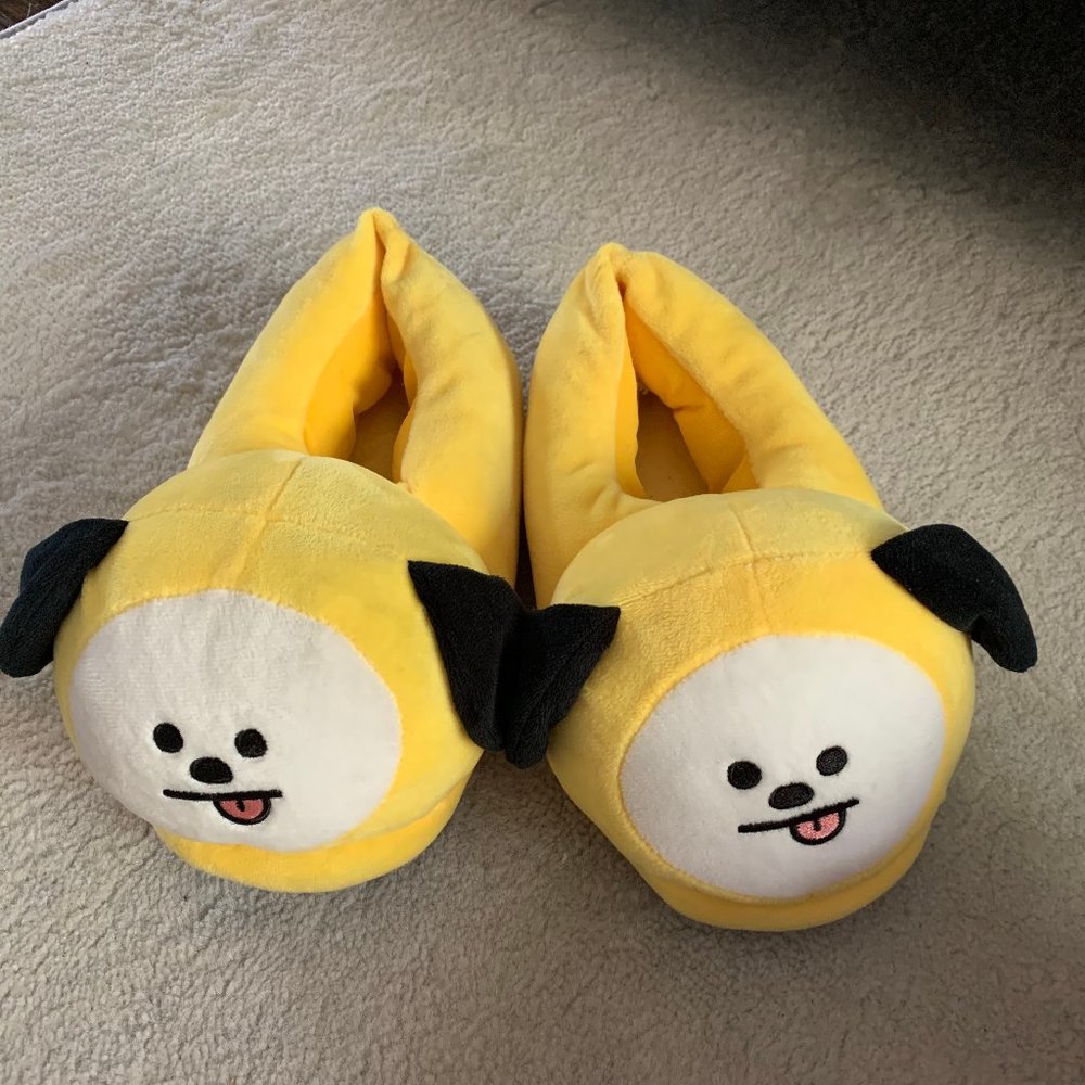 BT21 Chimmy Plush Indoor Slippers